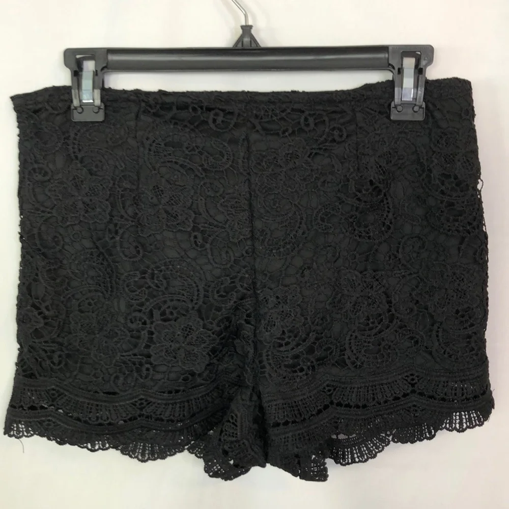 FASHION NOVA  Elegant Black Lace Women's Shorts Size M